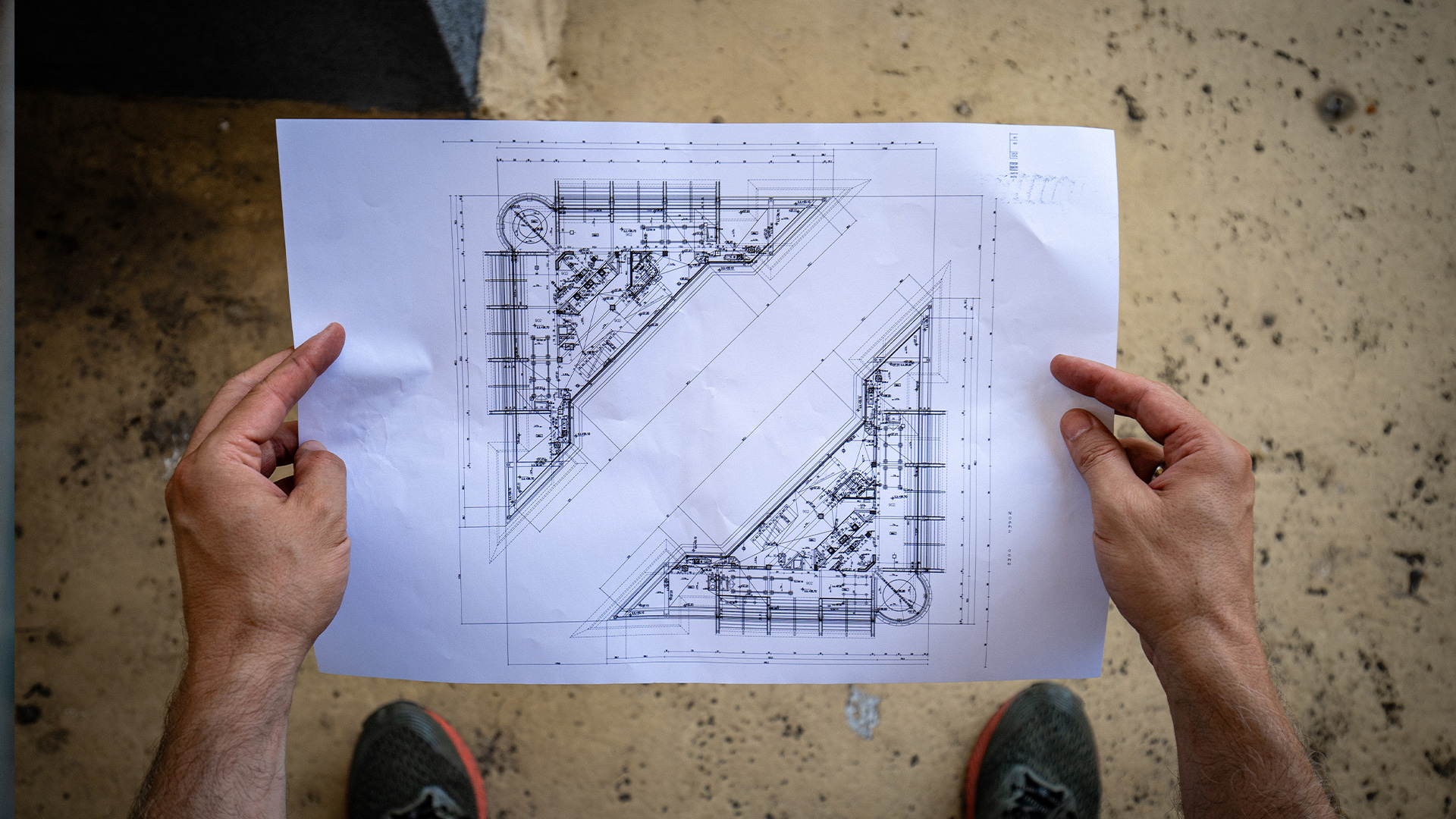 First Facility | Dezvoltarea de proiecte FM